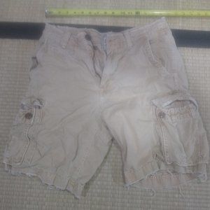 American Eagle Cargo Shorts (size 31)
